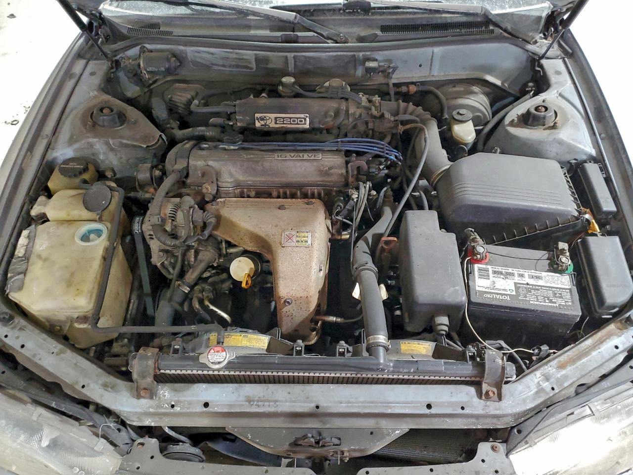 1992 Toyota Camry Le VIN: JT2SK12E5N0009505 Lot: 96627535