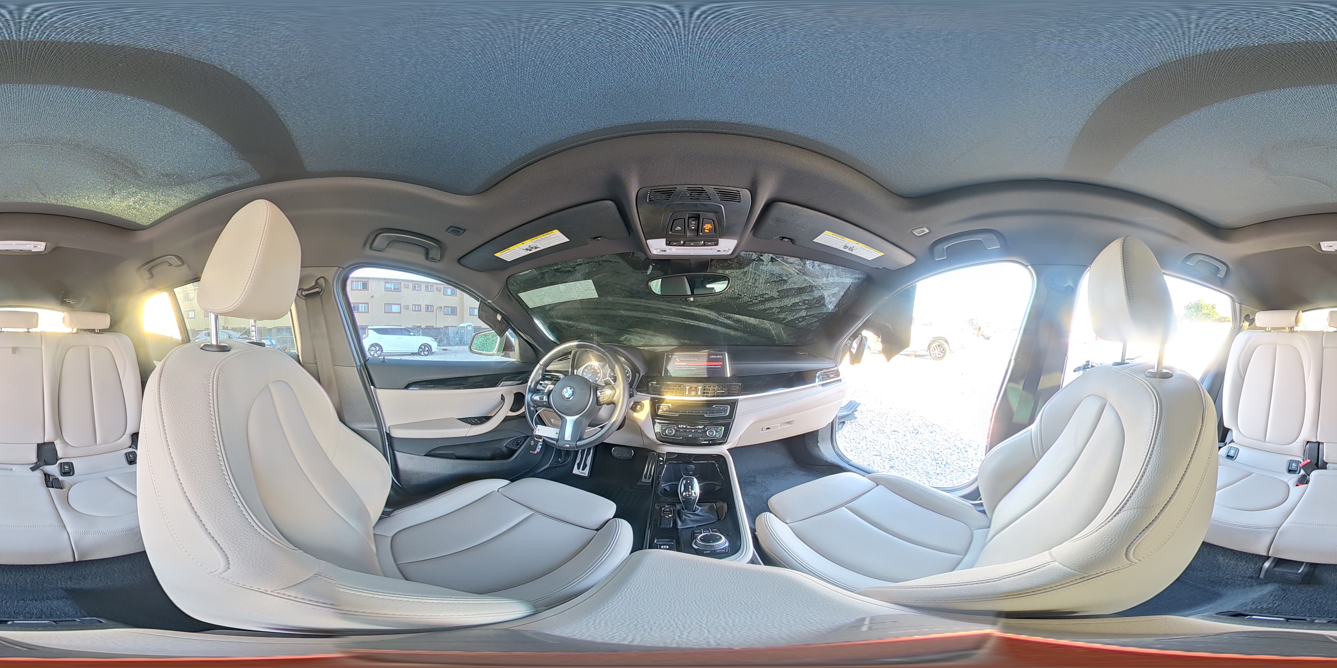 Фото: WBXYH9C04P5V31617