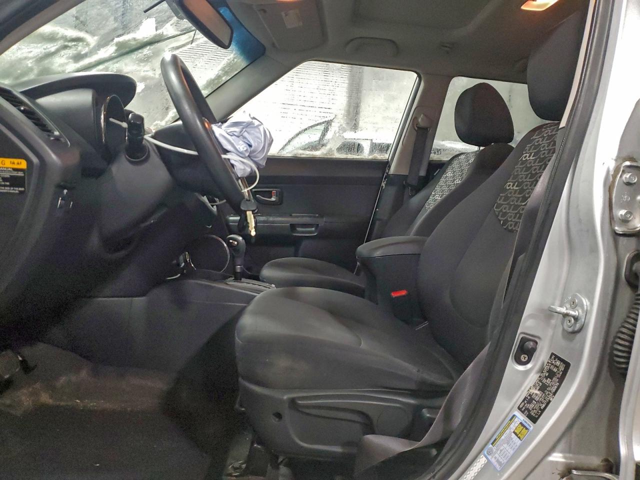 2010 Kia Soul + VIN: KNDJT2A23A7180879 Lot: 96190705