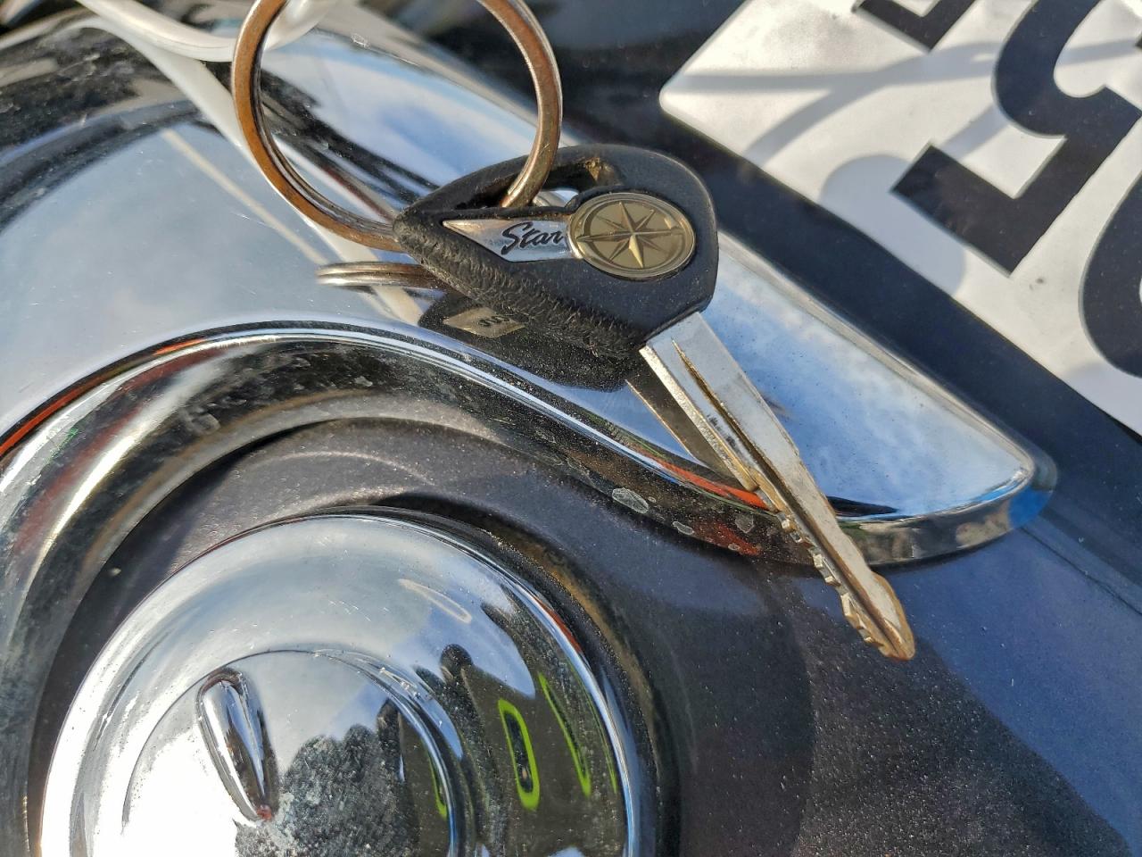 2005 Yamaha Xvz13 Ct VIN: JYAVP18E35A001101 Lot: 95394295