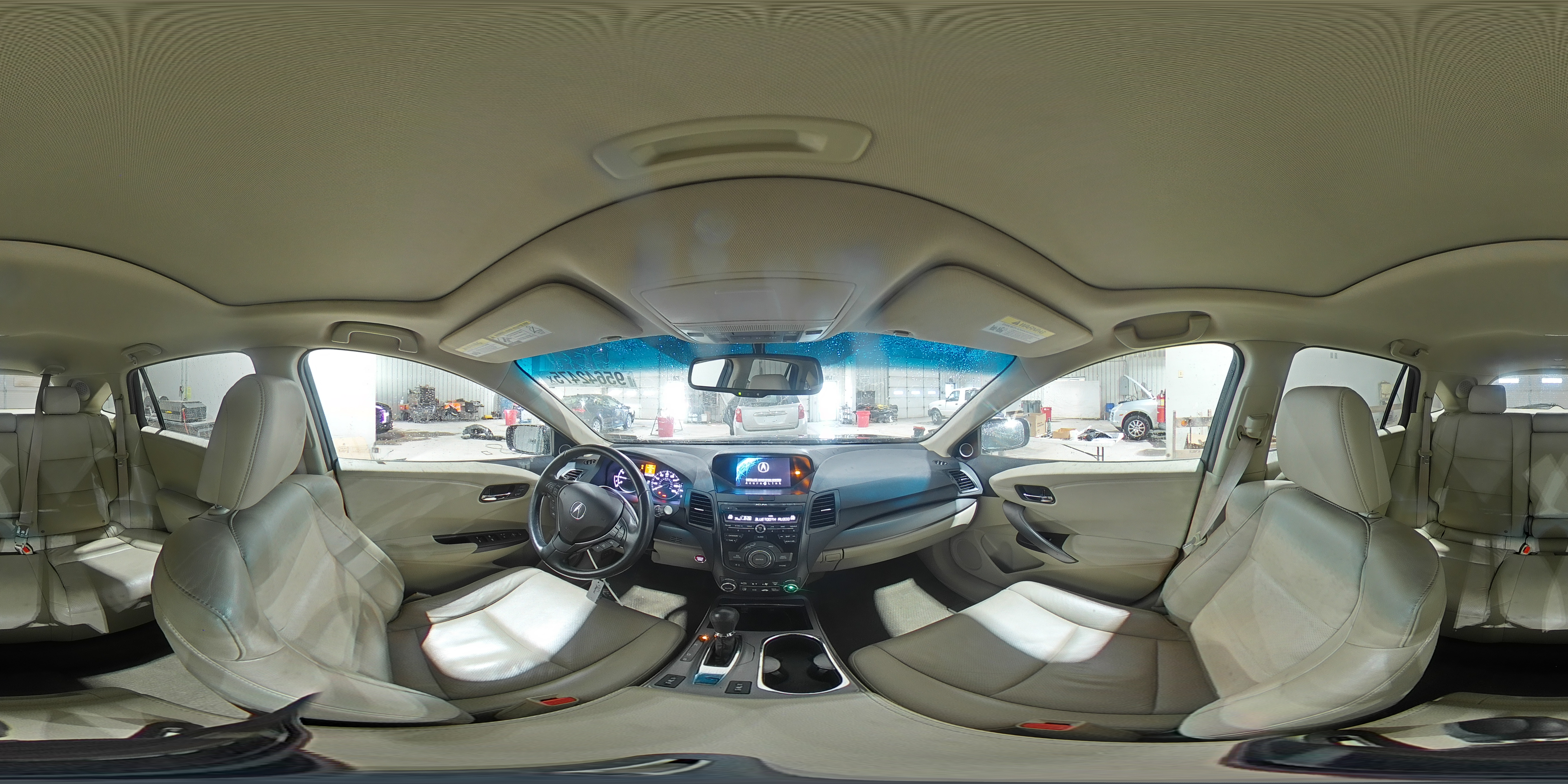 Фото: 5J8TB4H51FL028770