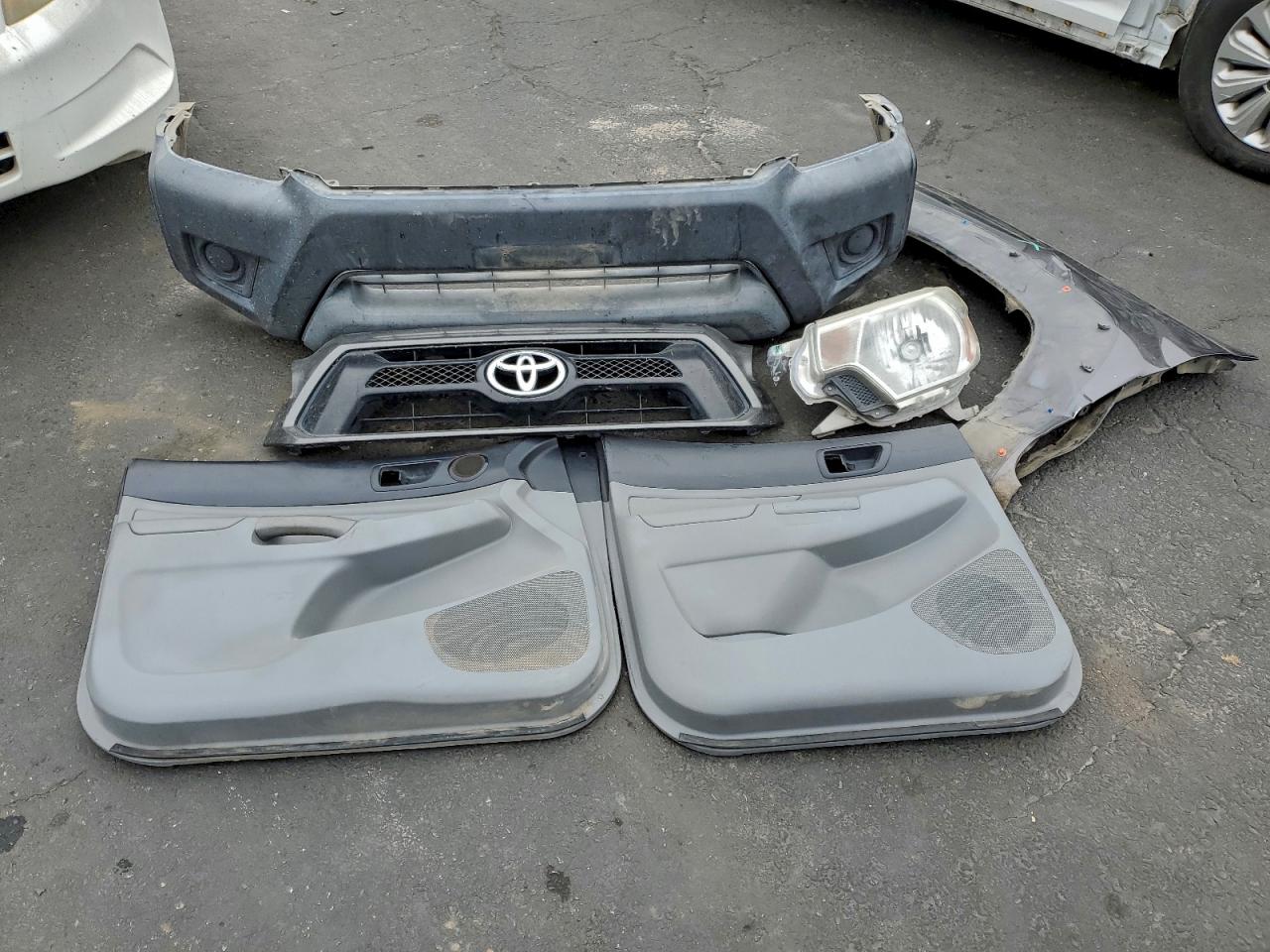 2015 Toyota Tacoma Double Cab VIN: 5TFJX4CNXFX064142 Lot: 94528945