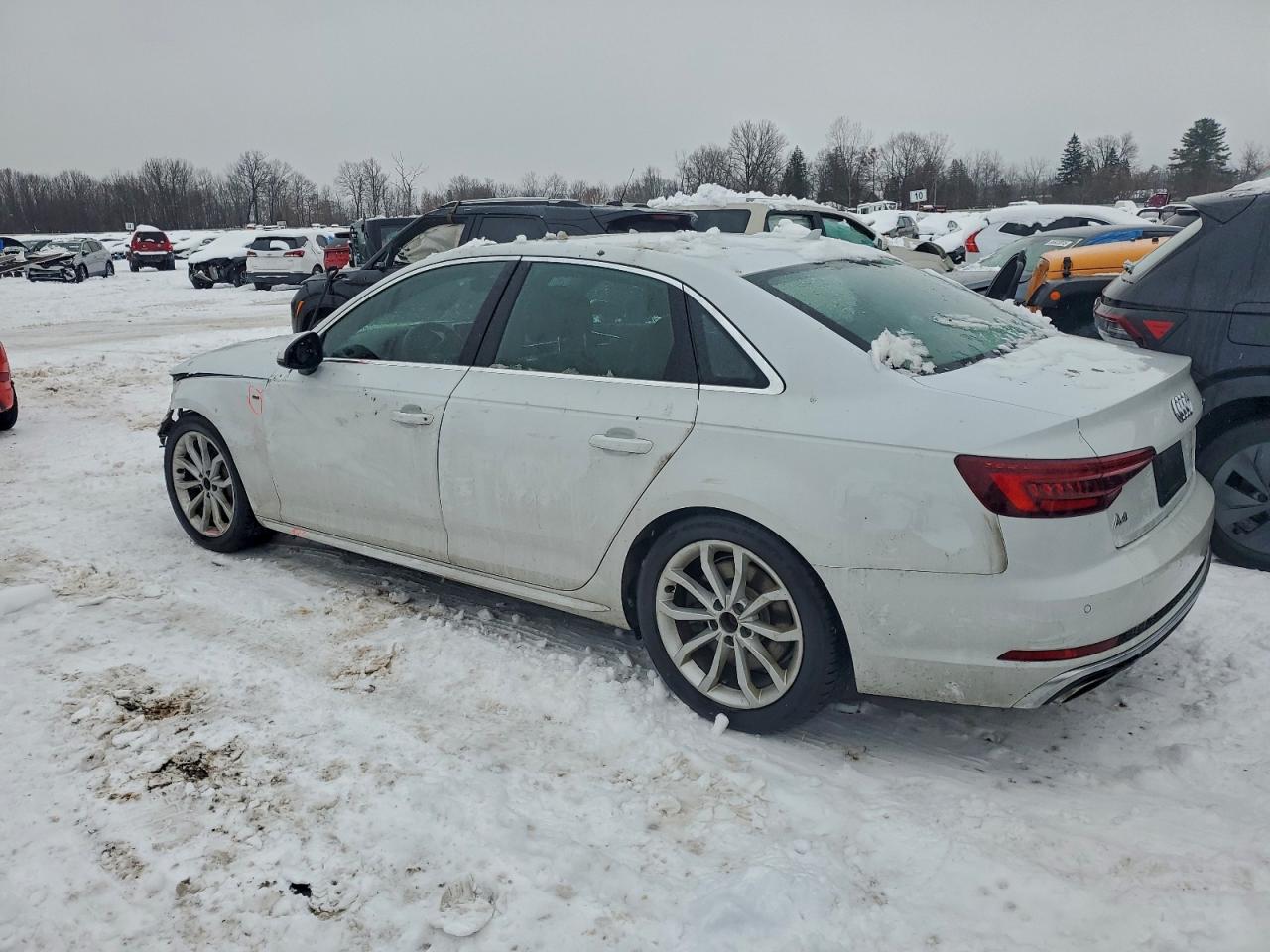 Фото: WAUENAF44KN013196