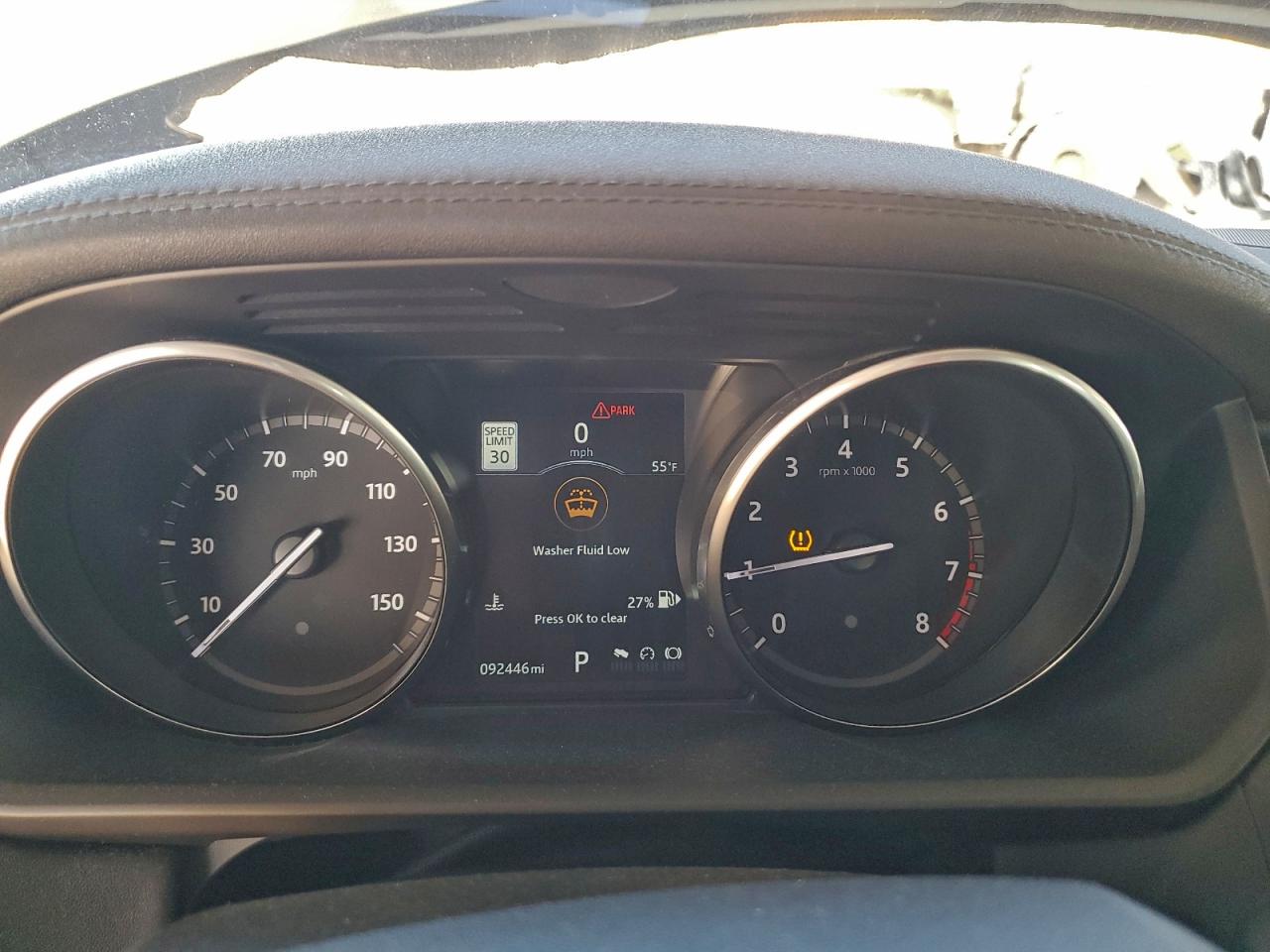 2017 Land Rover Discovery Hse Luxury VIN: SALRHBBV7HA017817 Lot: 95132915