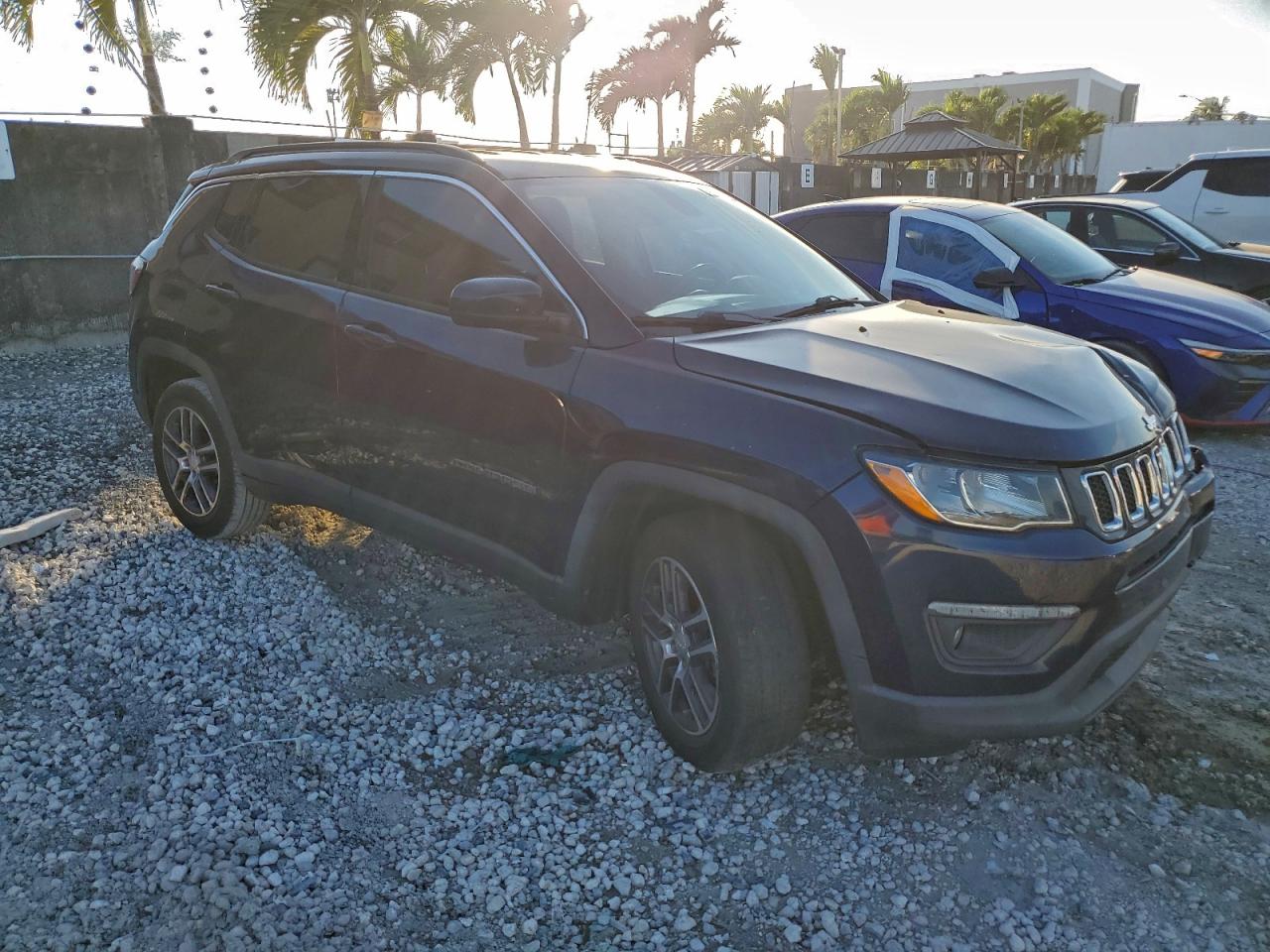 2018 Jeep Compass Latitude VIN: 3C4NJCBB1JT227463 Lot: 98142685