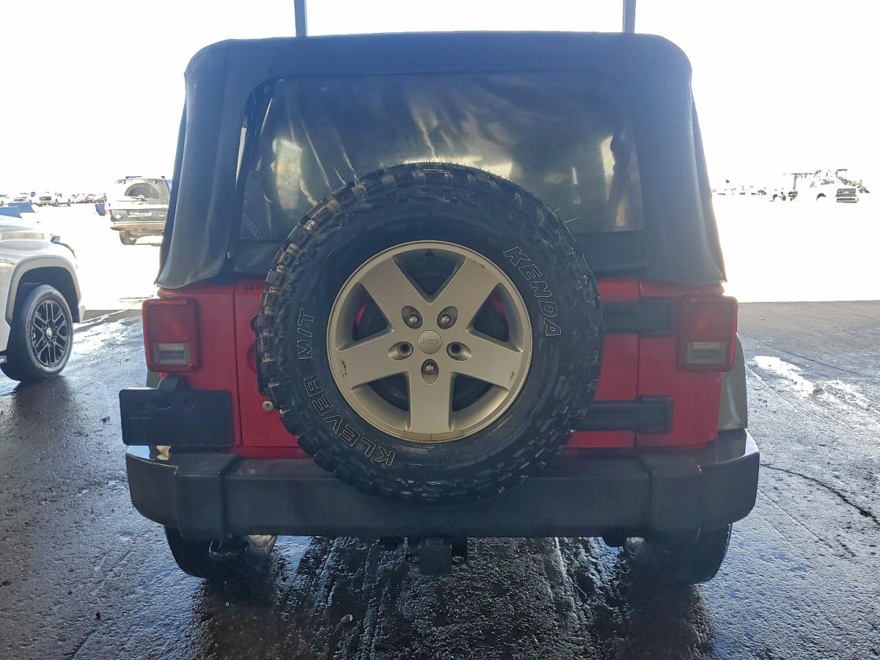 2012 Jeep Wrangler Unlimited Sport VIN: 1C4BJWDG3CL142930 Lot: 94906165