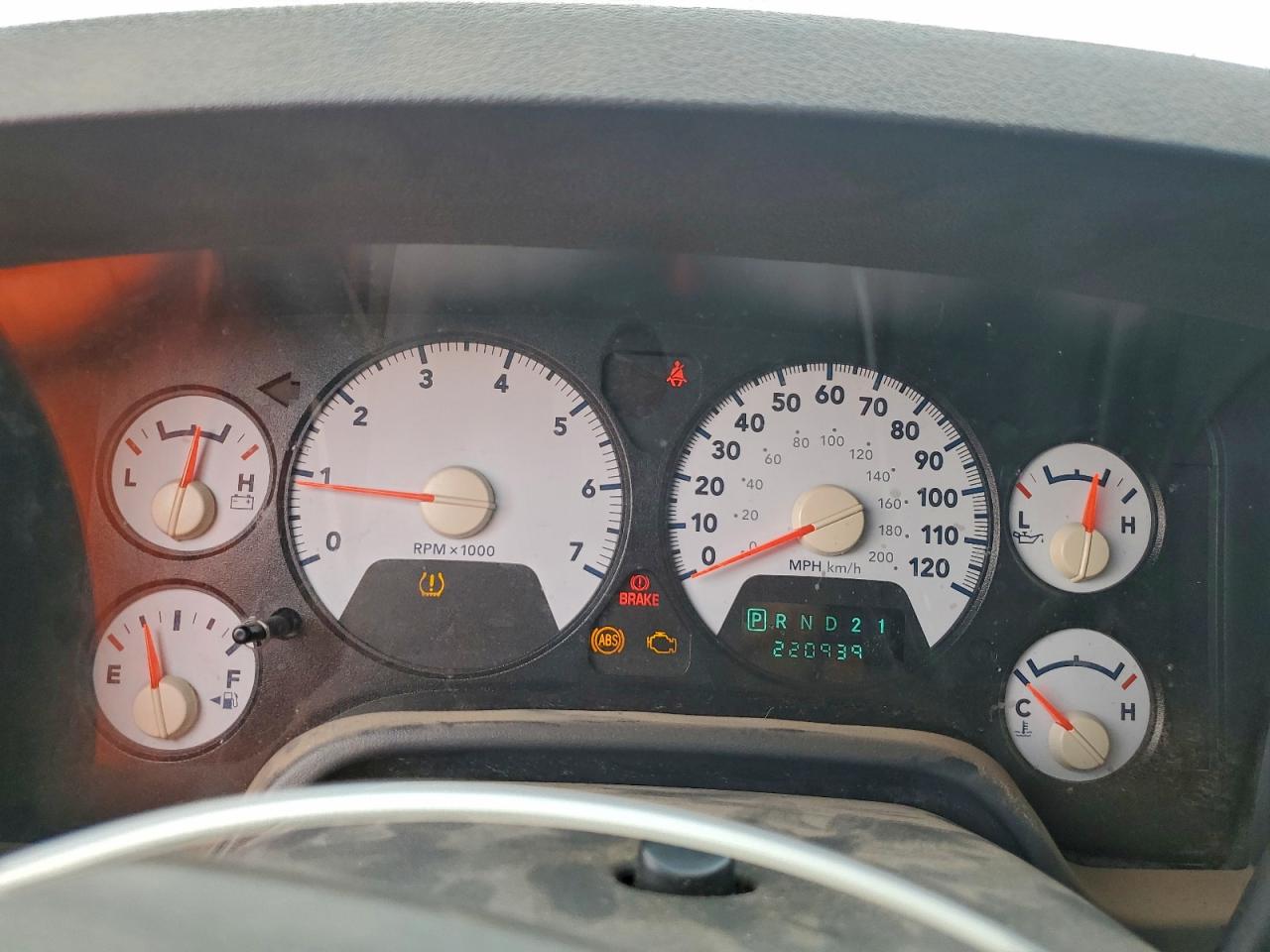 2008 Dodge Ram 1500 St VIN: 1D7HA18218J235689 Lot: 95941085