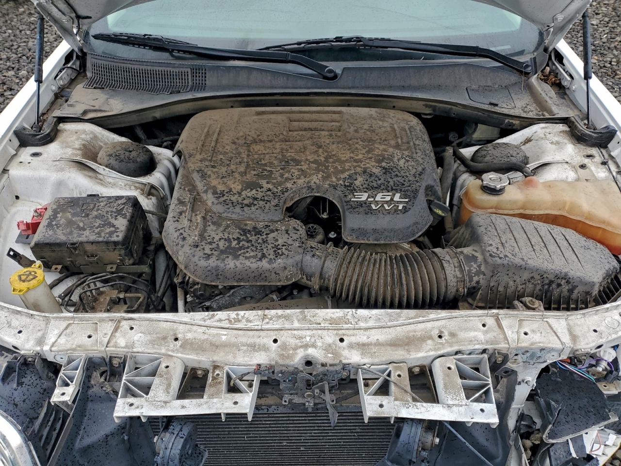 2020 Chrysler 300 Limited VIN: 2C3CCAEG0LH137315 Lot: 95828195