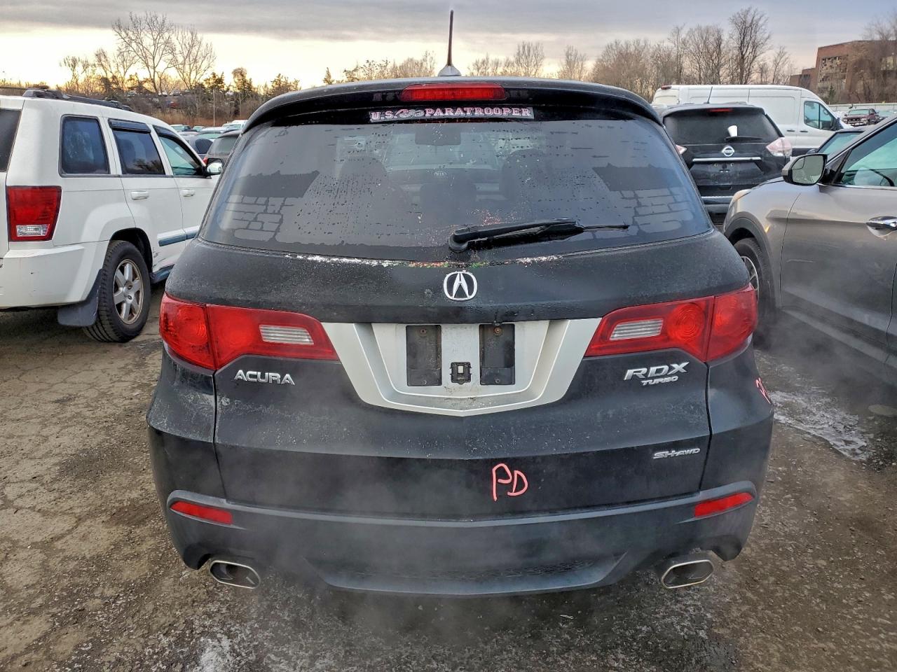 Фото: 5J8TB1H24BA001699