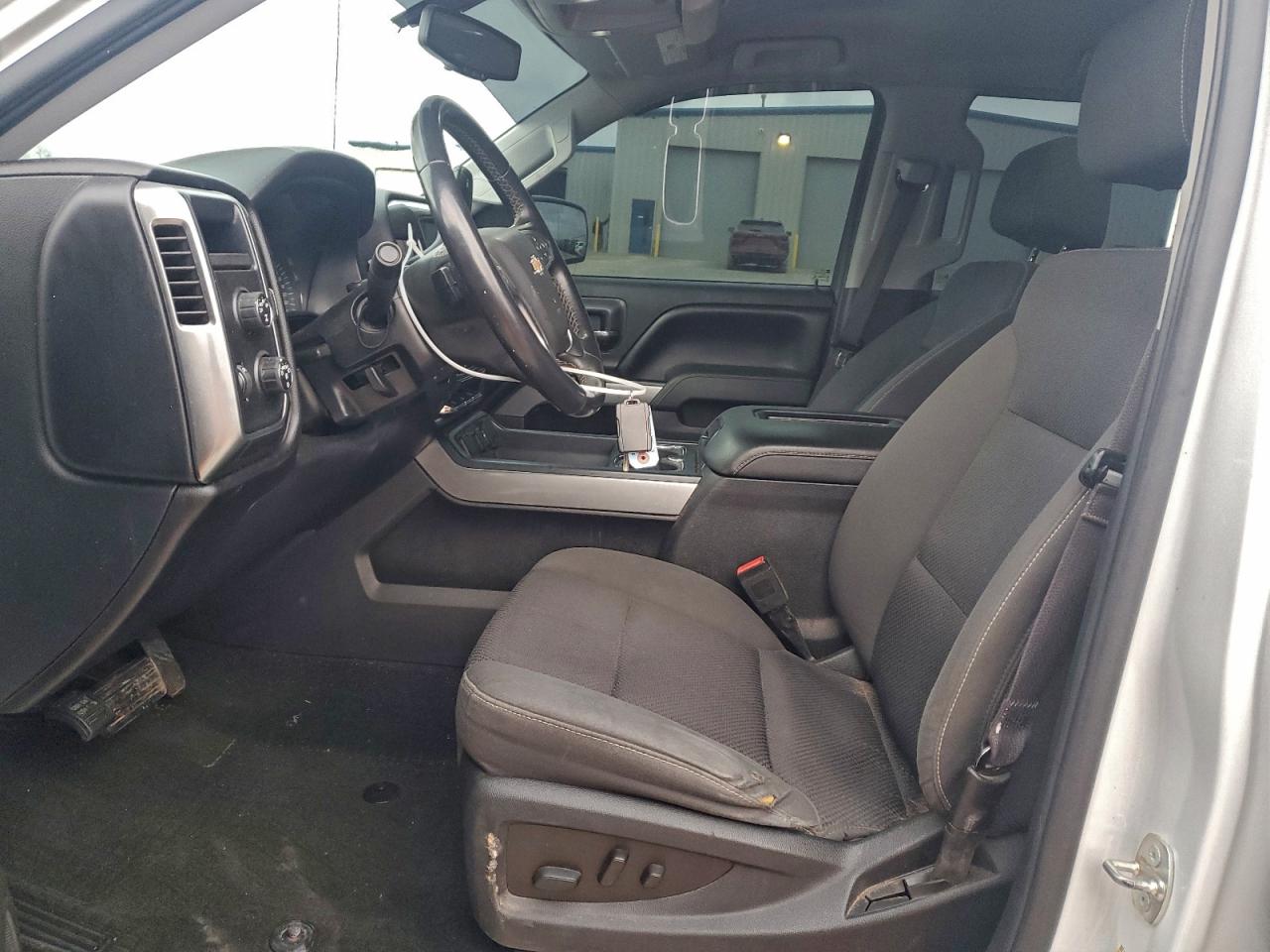 2016 Chevrolet Silverado K1500 Lt VIN: 3GCUKREC2GG289830 Lot: 92581135