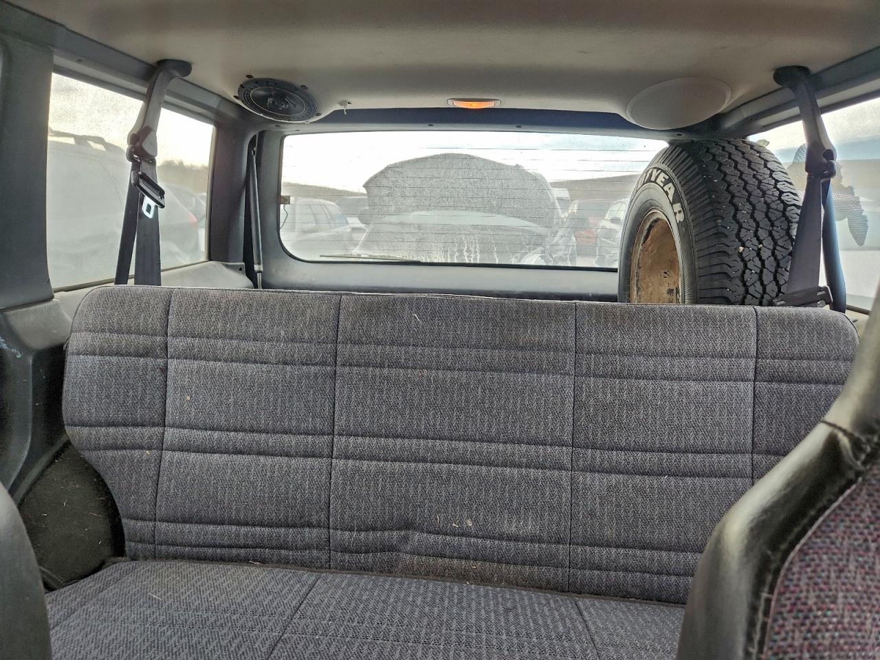 2001 Jeep Cherokee Sport VIN: 1J4FF48S01L597568 Lot: 95472095