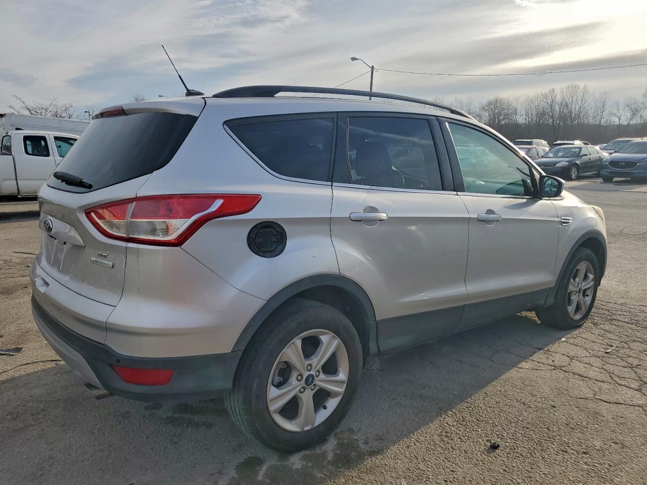 2014 Ford Escape Se VIN: 1FMCU0GX3EUD31820 Lot: 97015015
