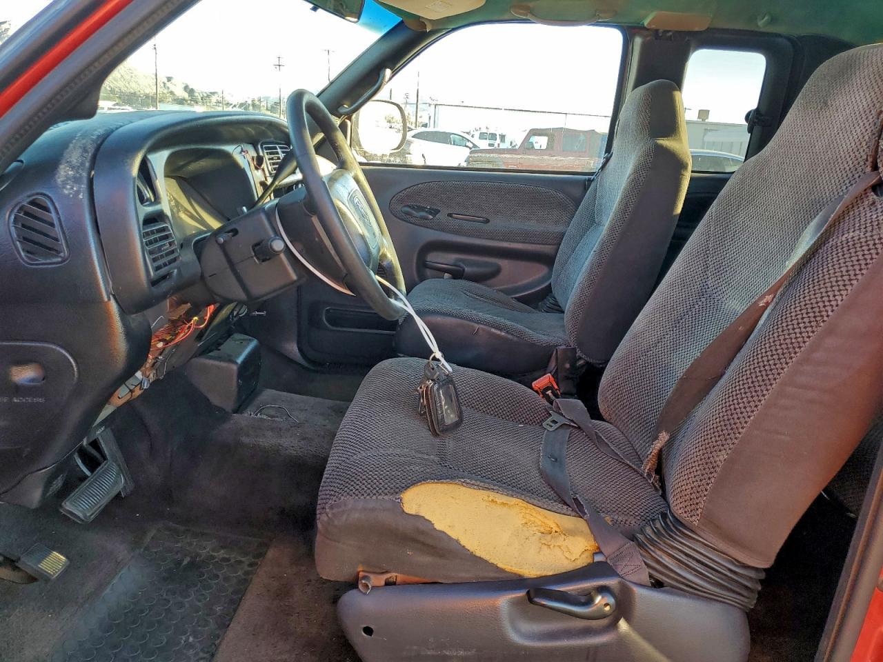 1999 Dodge Ram 1500 VIN: 3B7HC13Y5XG244752 Lot: 96127685