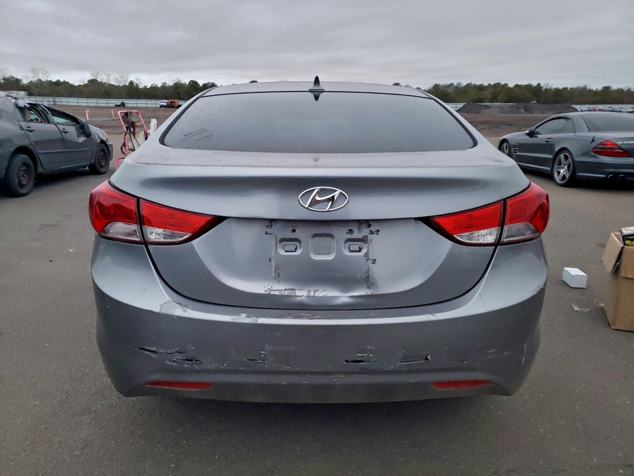 2013 Hyundai Elantra Gls VIN: KMHDH4AE1DU762565 Lot: 94280795
