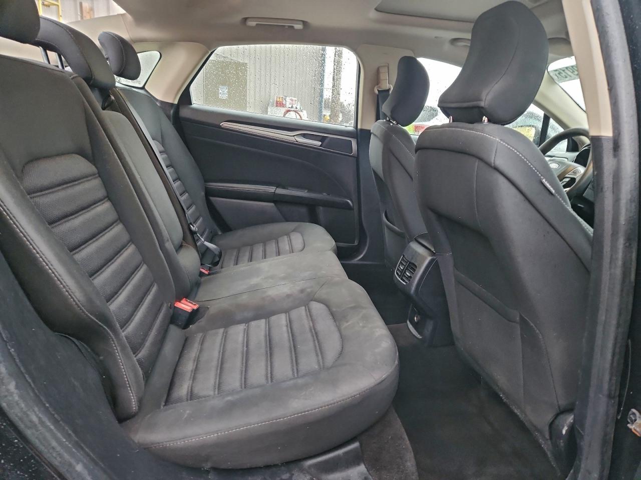 2019 Ford Fusion Se VIN: 3FA6P0LU2KR109170 Lot: 94269915