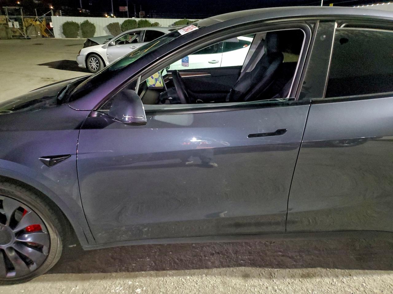 2023 Tesla Model Y VIN: 7SAYGDEFXPF782373 Lot: 95796405