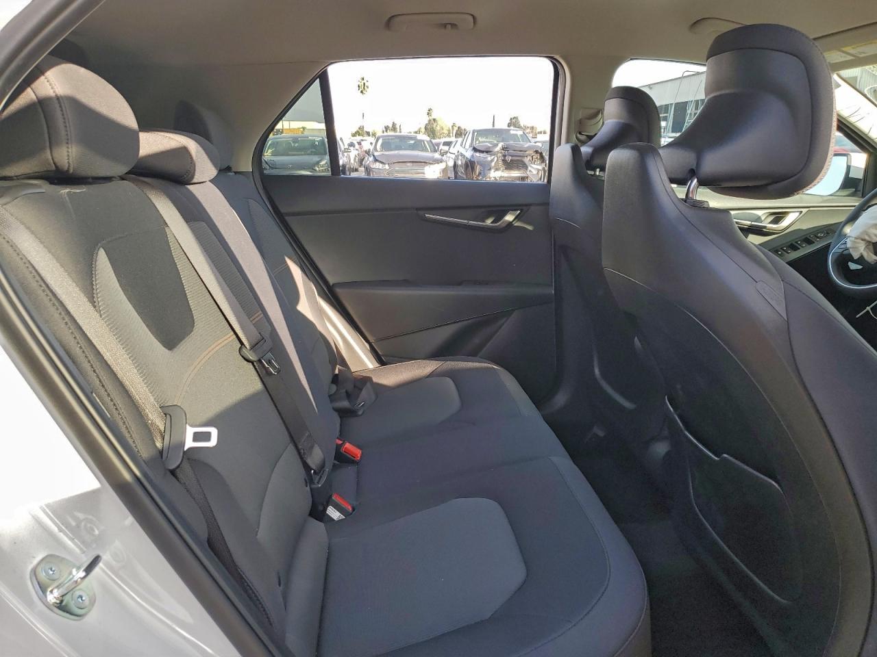 2025 Kia Niro Lx VIN: KNDCP3LE8S5306287 Lot: 95156175