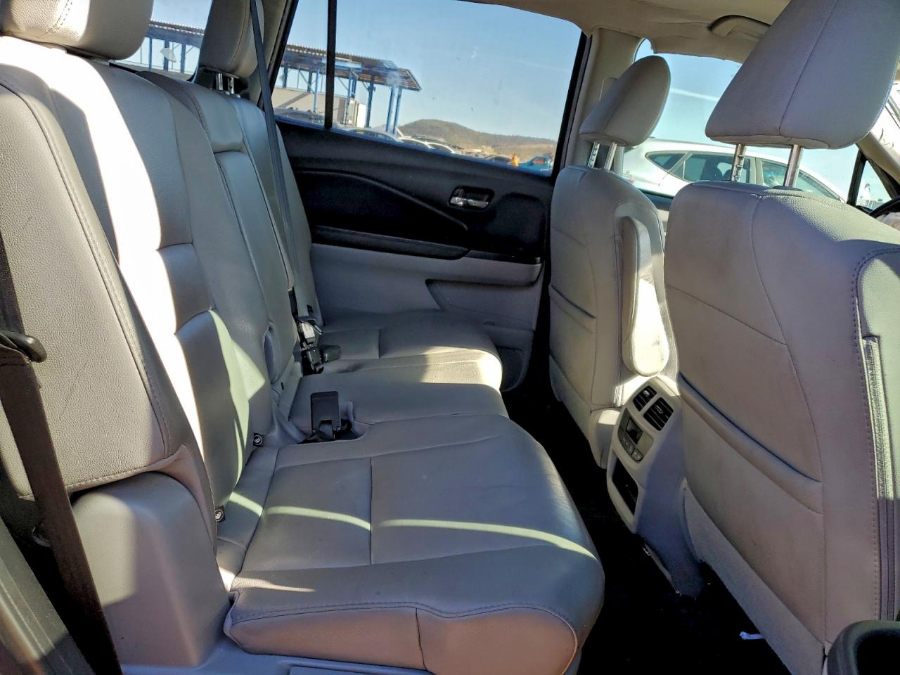 2017 Honda Pilot Exl VIN: 5FNYF5H50HB014315 Lot: 95470115