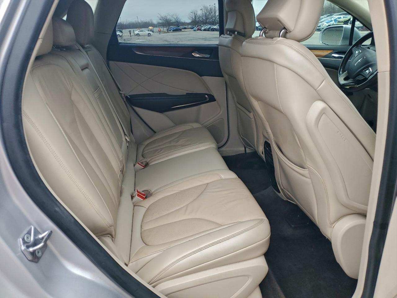 2018 Lincoln Mkc Select VIN: 5LMCJ2C92JUL29544 Lot: 96285995