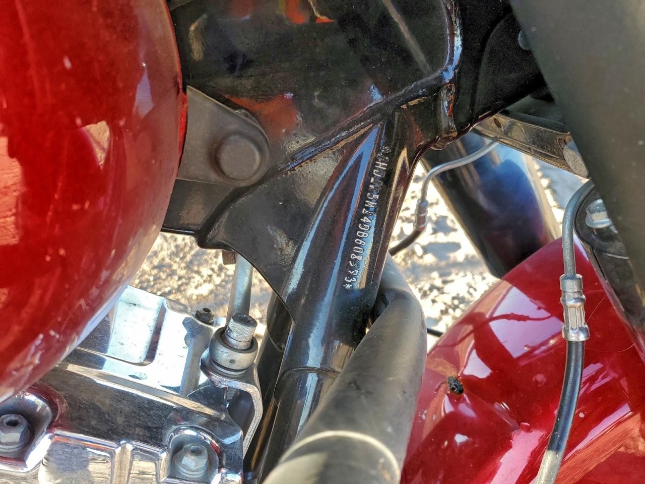 2013 Harley-Davidson Flhx Street Glide VIN: 1HD1KBM14DB608593 Lot: 94140215