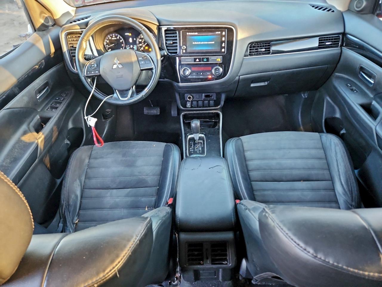 2019 Mitsubishi Outlander Se VIN: JA4AZ3A35KZ008544 Lot: 96607835