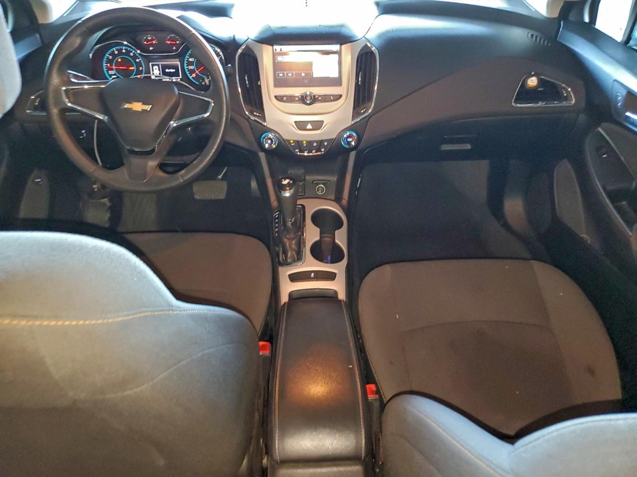 2018 Chevrolet Cruze Ls VIN: 1G1BC5SM8J7236345 Lot: 96365135