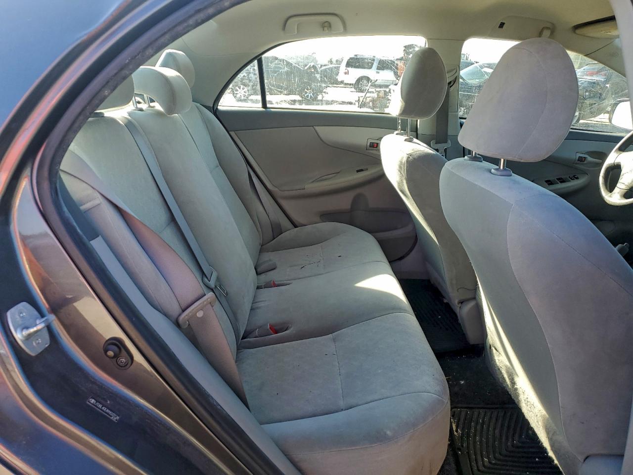 2009 Toyota Corolla Base VIN: JTDBL40E899033128 Lot: 95341595