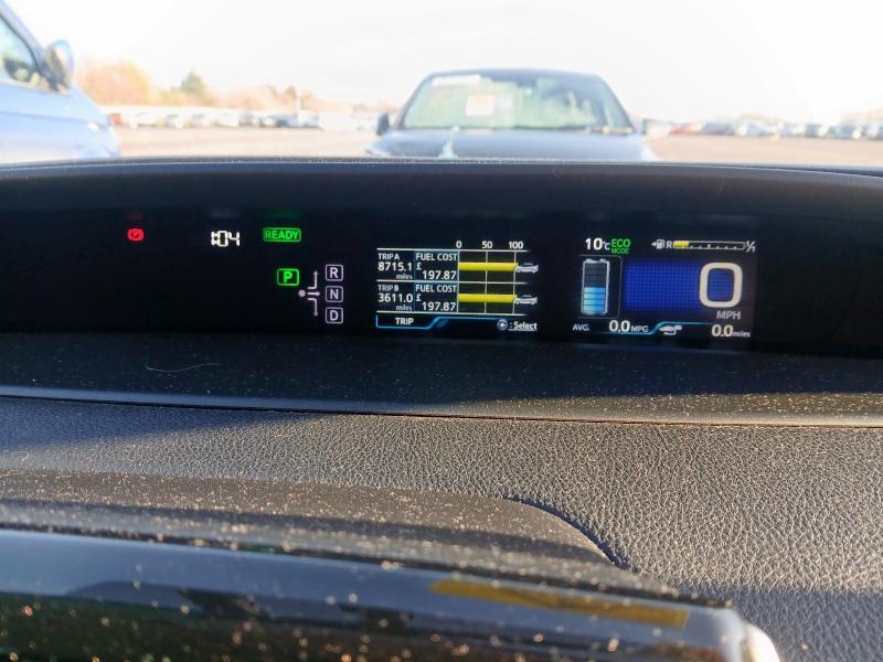 2016 TOYOTA PRIUS HYBRID 