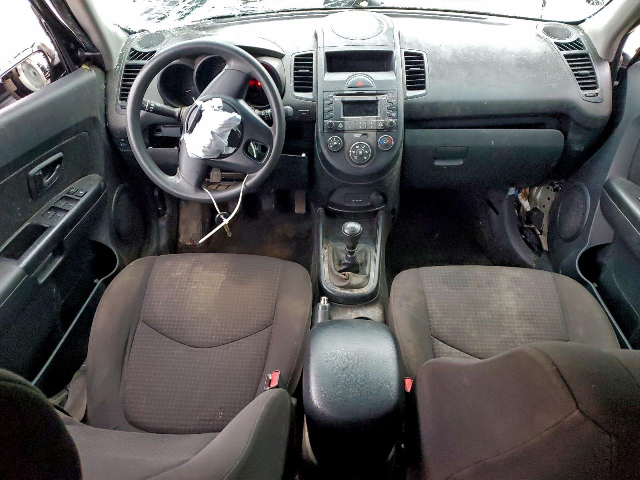 2011 Kia Soul VIN: KNDJT2A15B7204205 Lot: 95303665