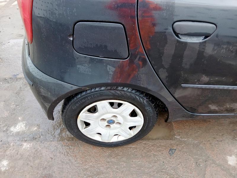 2004 FIAT PUNTO 1.2 16V DYNAMIC 5DR