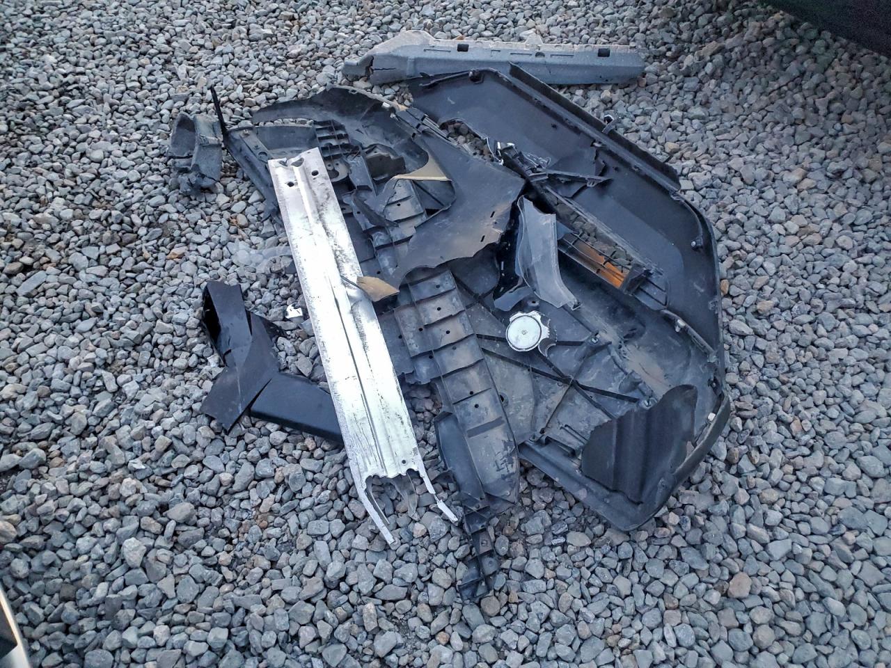 2020 Toyota Rav4 Xle VIN: 2T3P1RFV7LC076402 Lot: 96293135