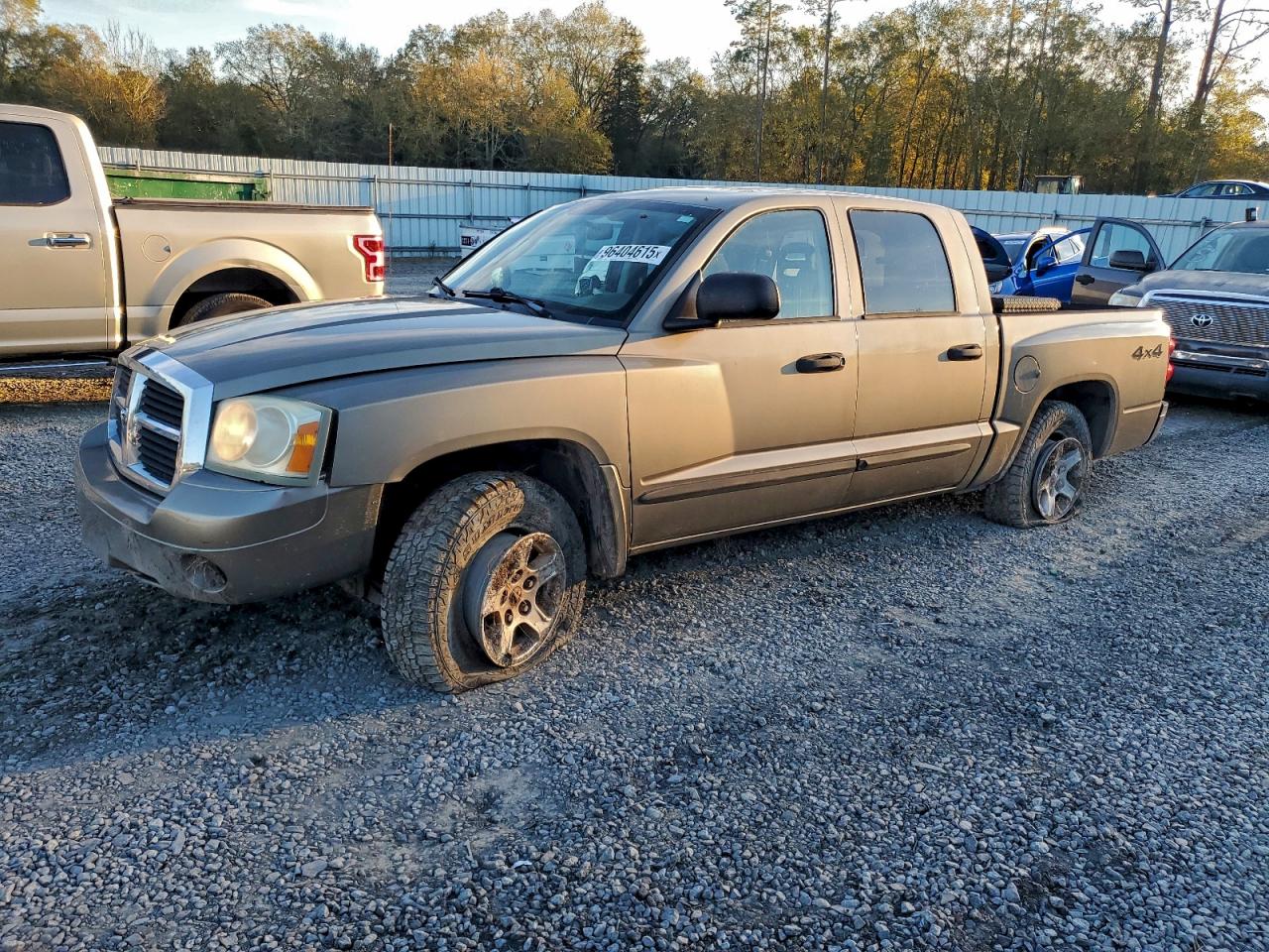 2007 Dodge Dakota Quad Slt