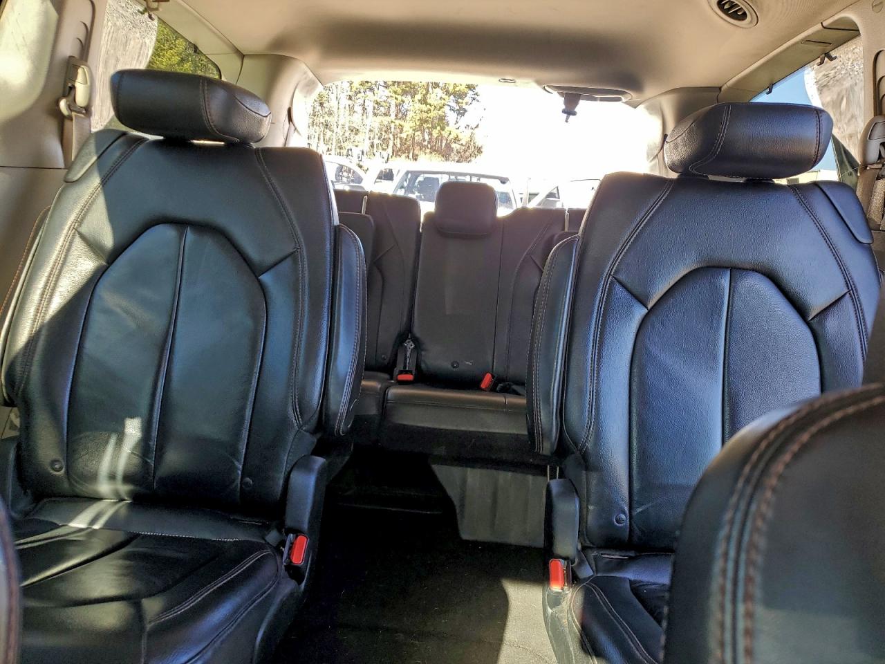 2017 Chrysler Pacifica Touring L VIN: 2C4RC1BG5HR613926 Lot: 95311185