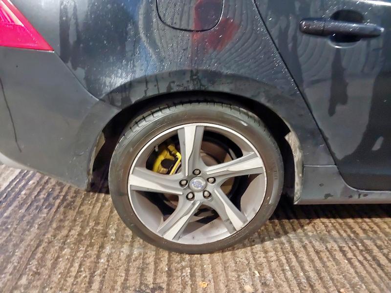 2012 VOLVO S60 D2 [115] R DESIGN 4DR