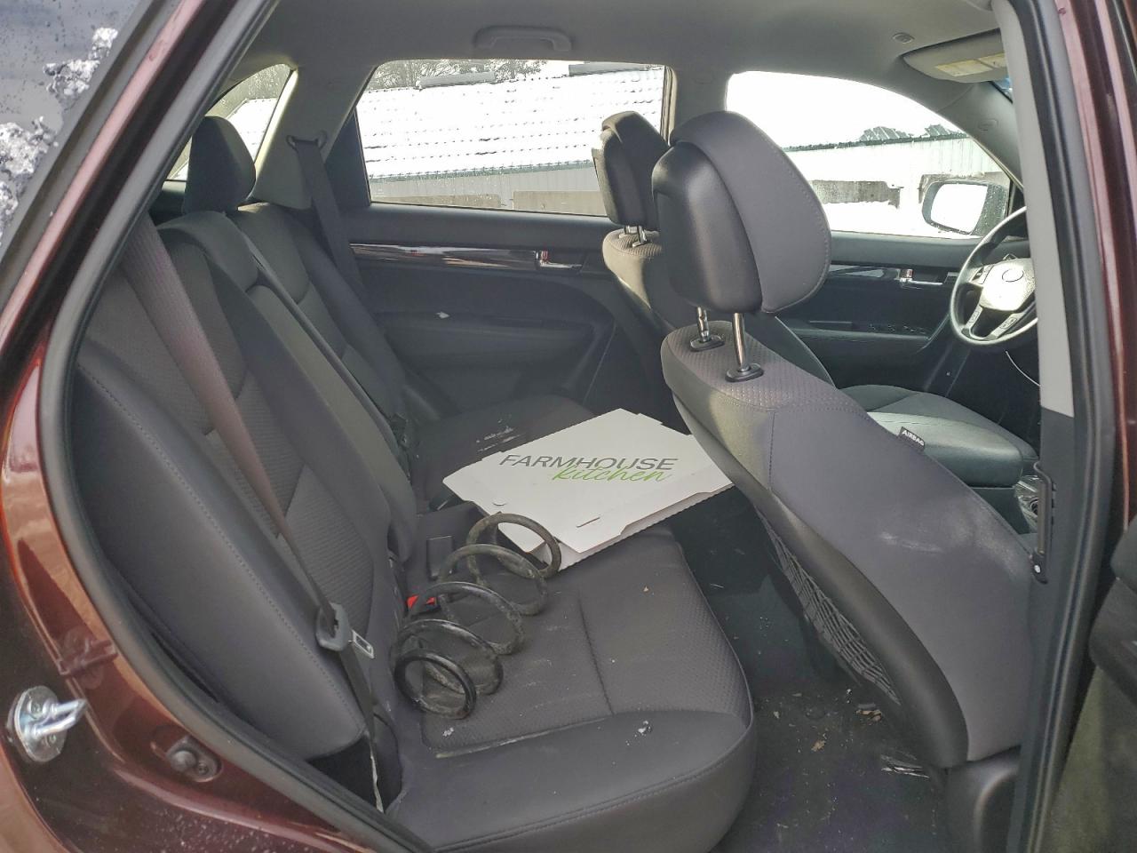 2011 Kia Sorento Base VIN: 5XYKTCA17BG147678 Lot: 95531535