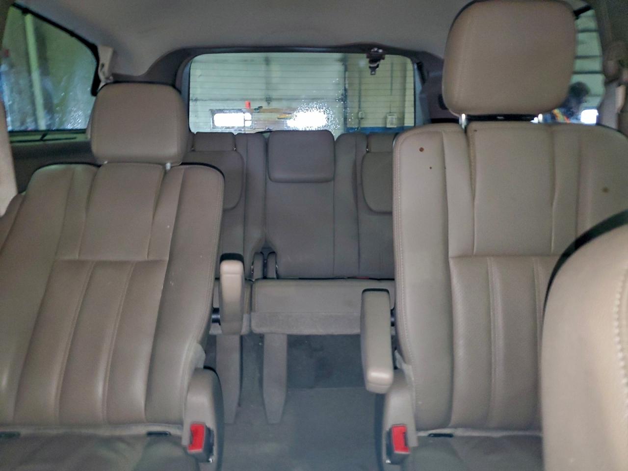 2015 Chrysler Town & Country Touring L VIN: 2C4RC1CG5FR674074 Lot: 95893825