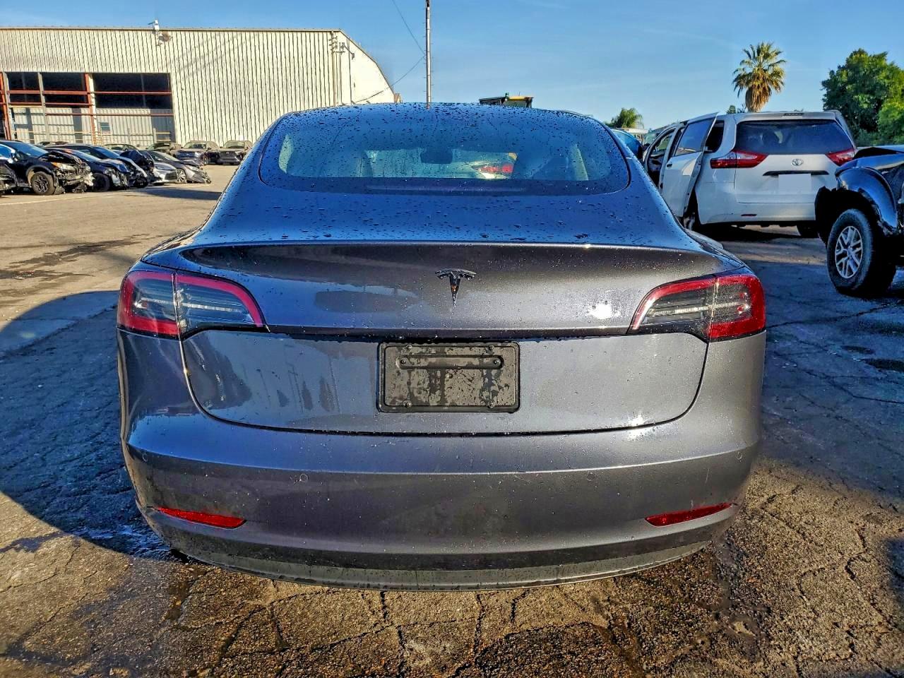 2022 Tesla Model 3 VIN: 5YJ3E1EAXNF304449 Lot: 94233905
