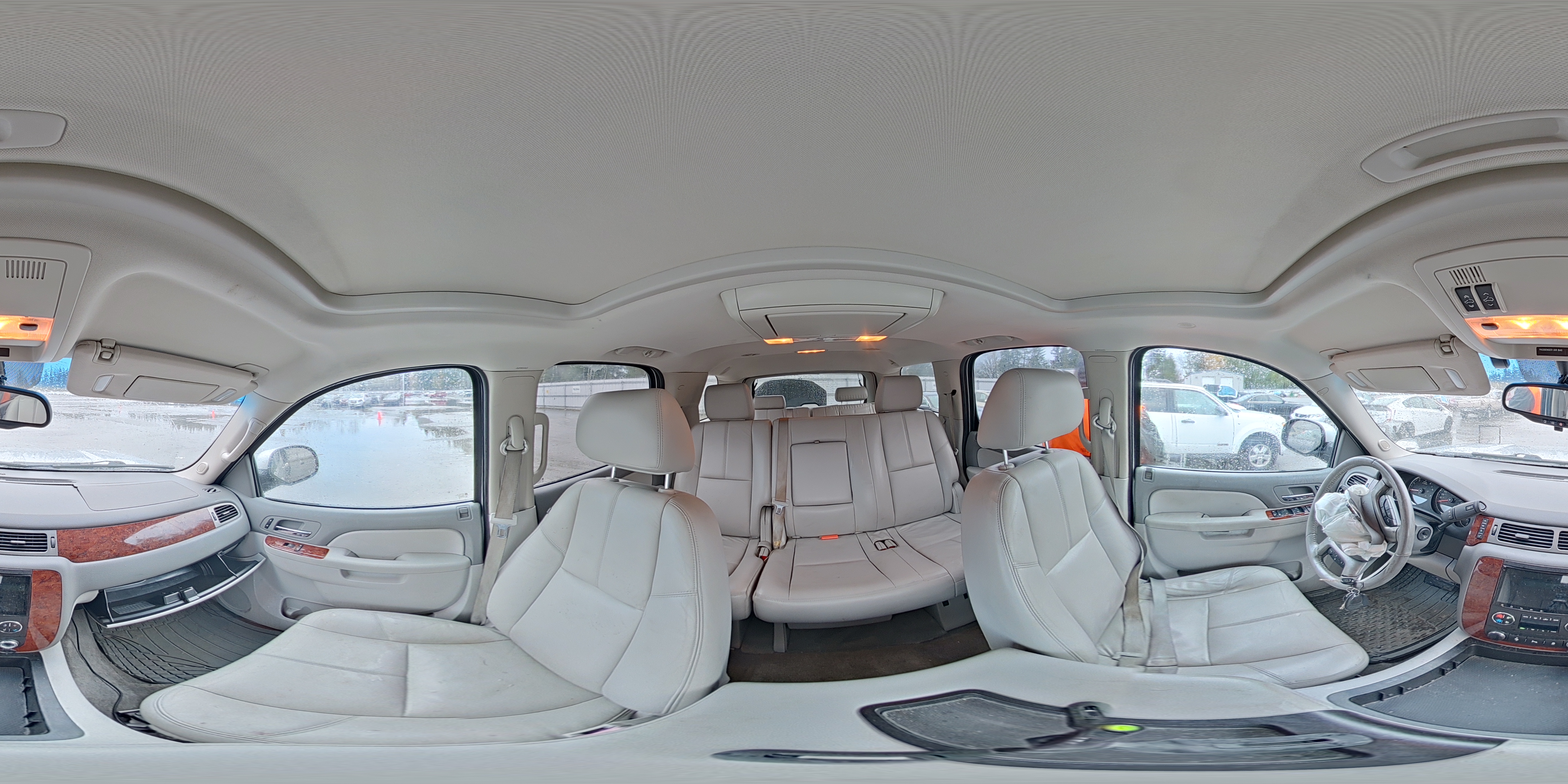 2013 Chevrolet Tahoe C1500 Lt VIN: 1GNSCBE05DR332268 Lot: 95336195