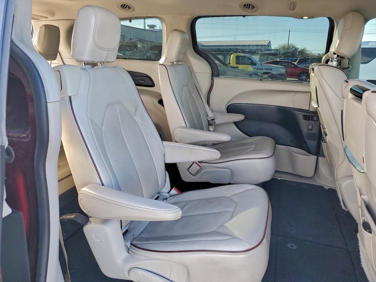 2017 Chrysler Pacifica Limited VIN: 2C4RC1GG7HR647701 Lot: 94828905