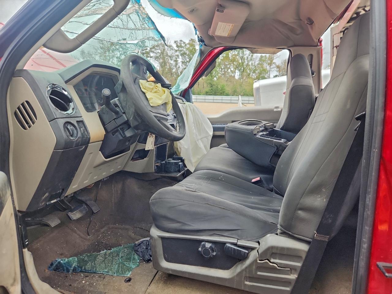 2009 Ford F550 Super Duty VIN: 1FDAF56RX9EA31628 Lot: 95878705