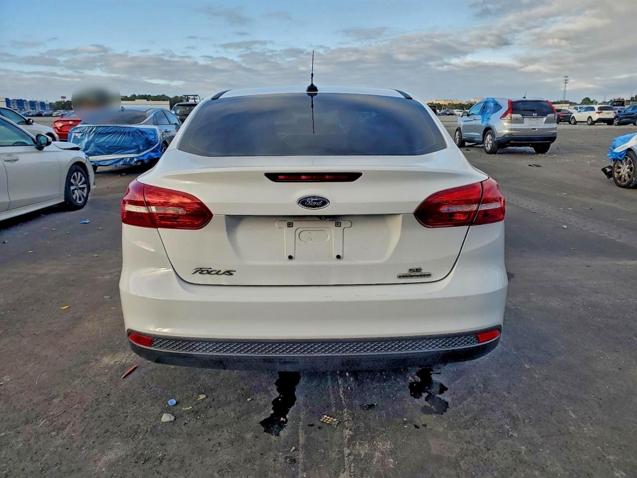 2016 Ford Focus Se VIN: 1FADP3F21GL364630 Lot: 96271765