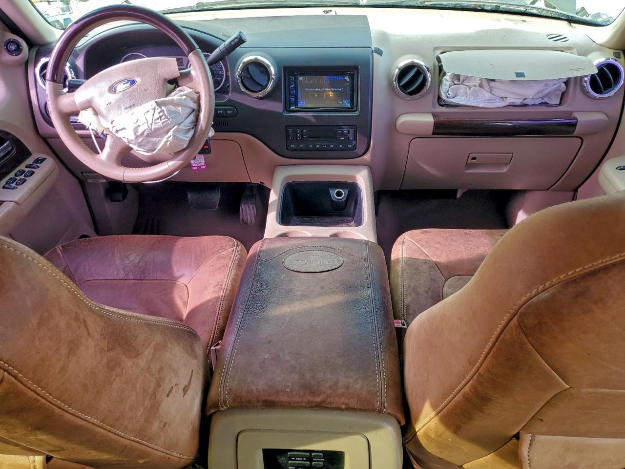 2005 Ford Expedition Eddie Bauer VIN: 1FMPU17595LA75761 Lot: 94346565