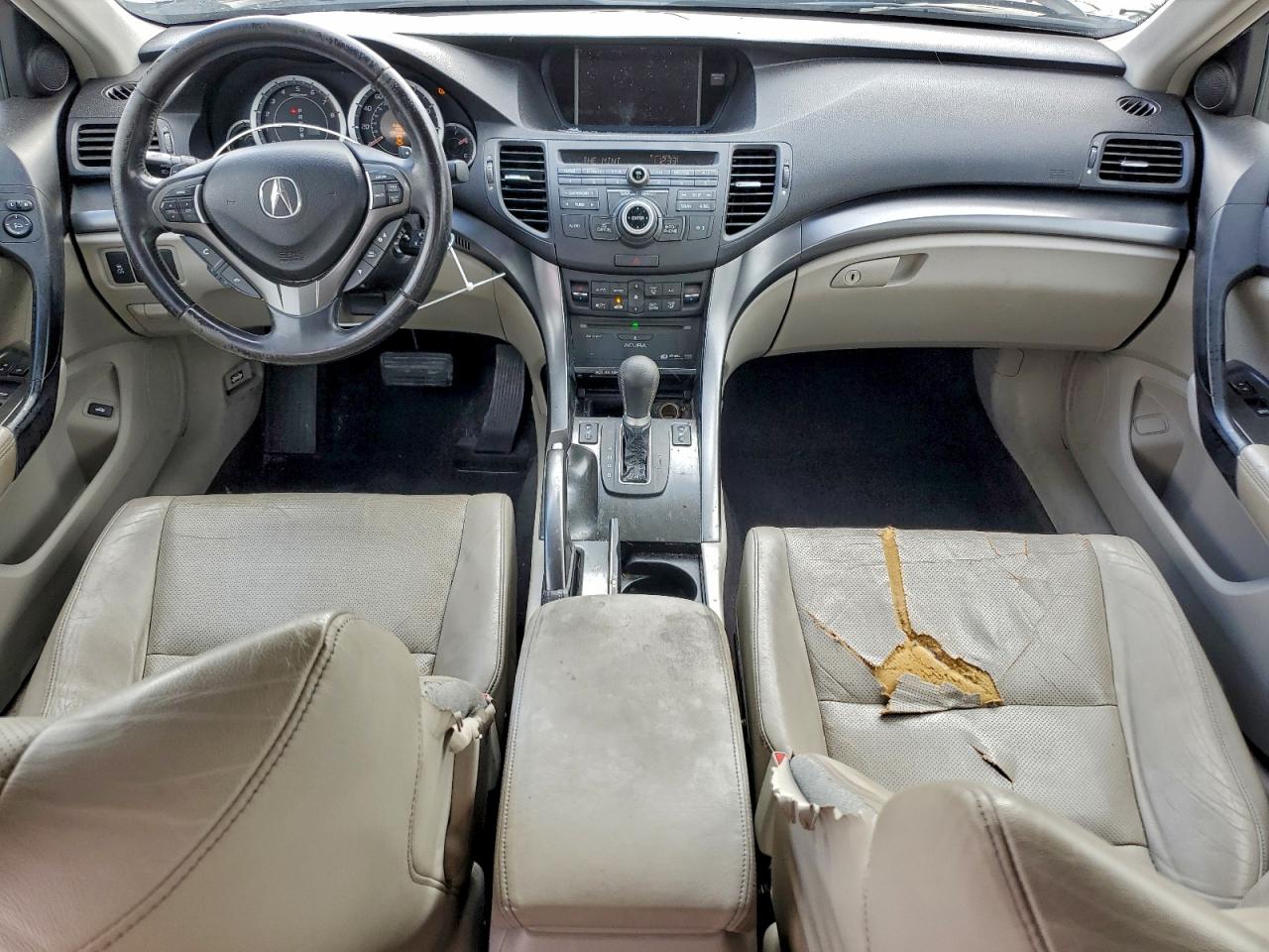 Фото: JH4CU2F6XBC003707