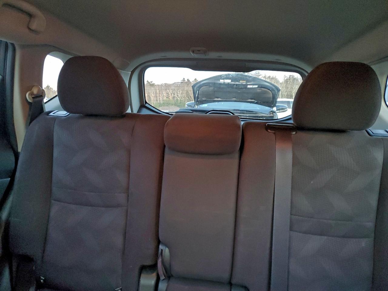 2015 Nissan Rogue S VIN: KNMAT2MV3FP520349 Lot: 94643005