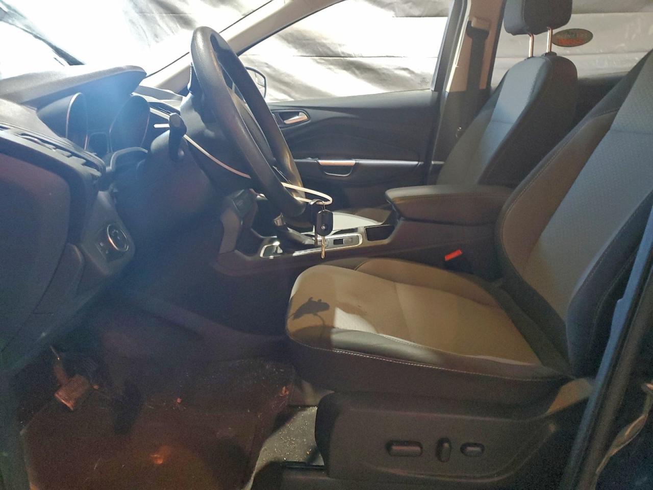 2017 Ford Escape Se VIN: 1FMCU9GD1HUC57652 Lot: 94755145