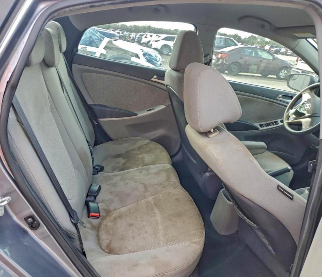 2014 Hyundai Accent Gls VIN: KMHCT4AE2EU635187 Lot: 95410445