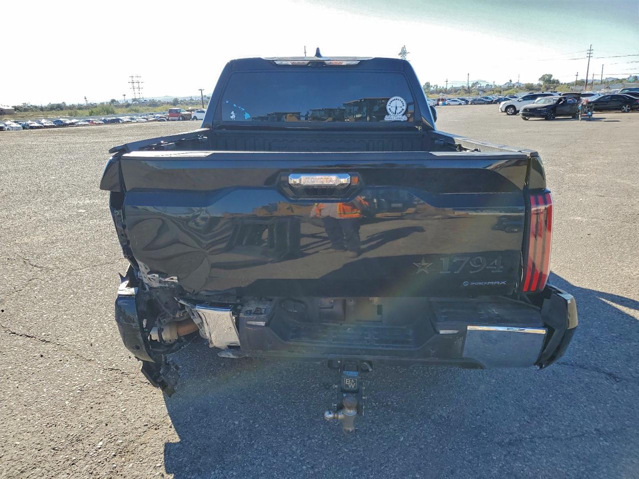 2025 Toyota Tundra Crewmax Platinum VIN: 5TFMC5DB1SX107120 Lot: 94805325