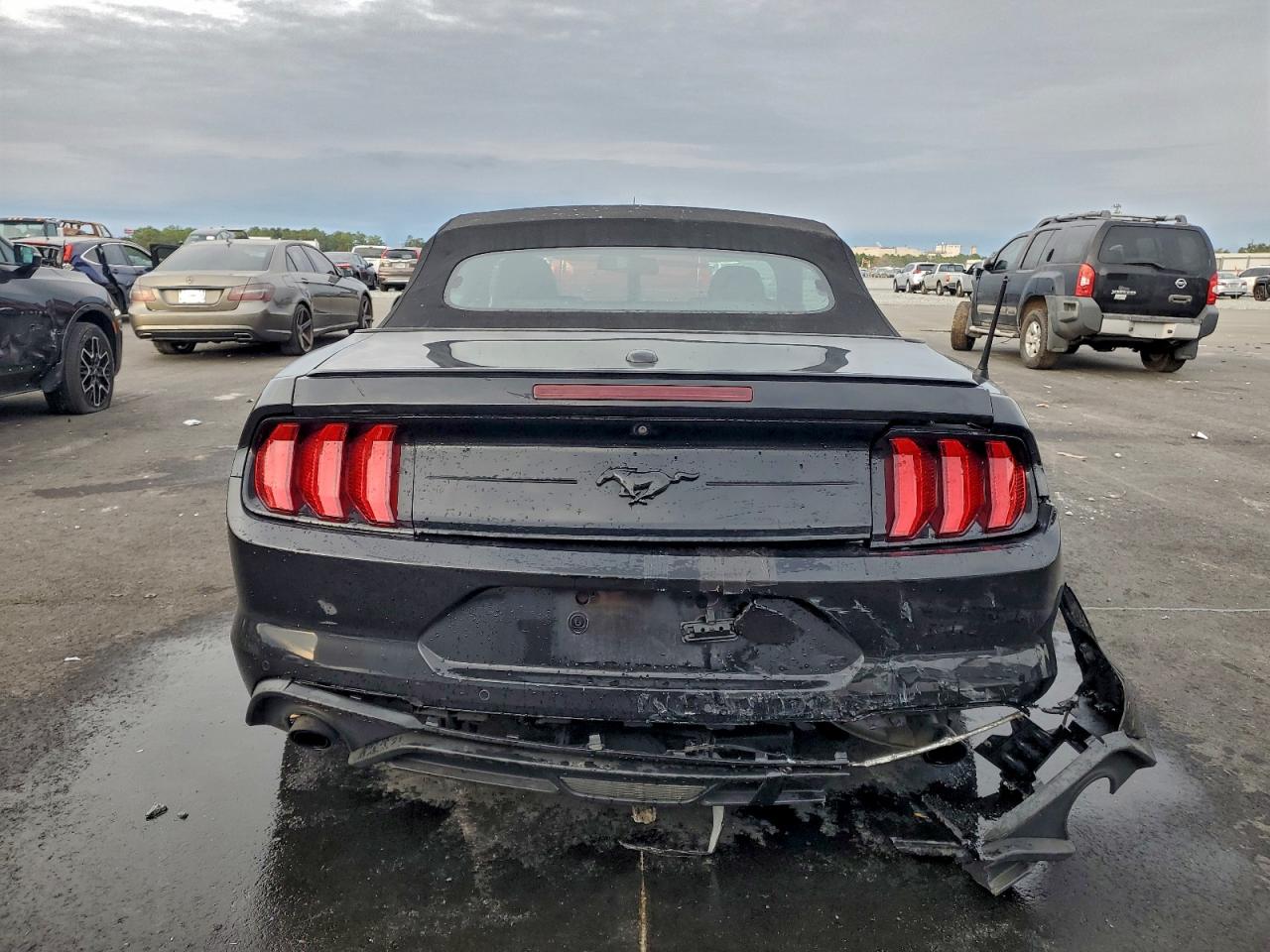 2018 Ford Mustang VIN: 1FATP8UHXJ5171095 Lot: 94859875
