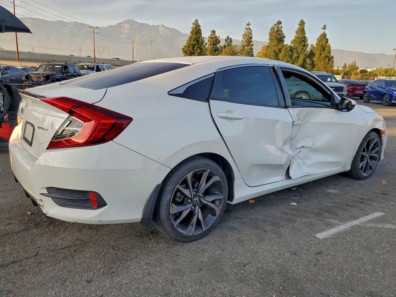 2019 Honda Civic Sport VIN: 2HGFC2F84KH538761 Lot: 97420315