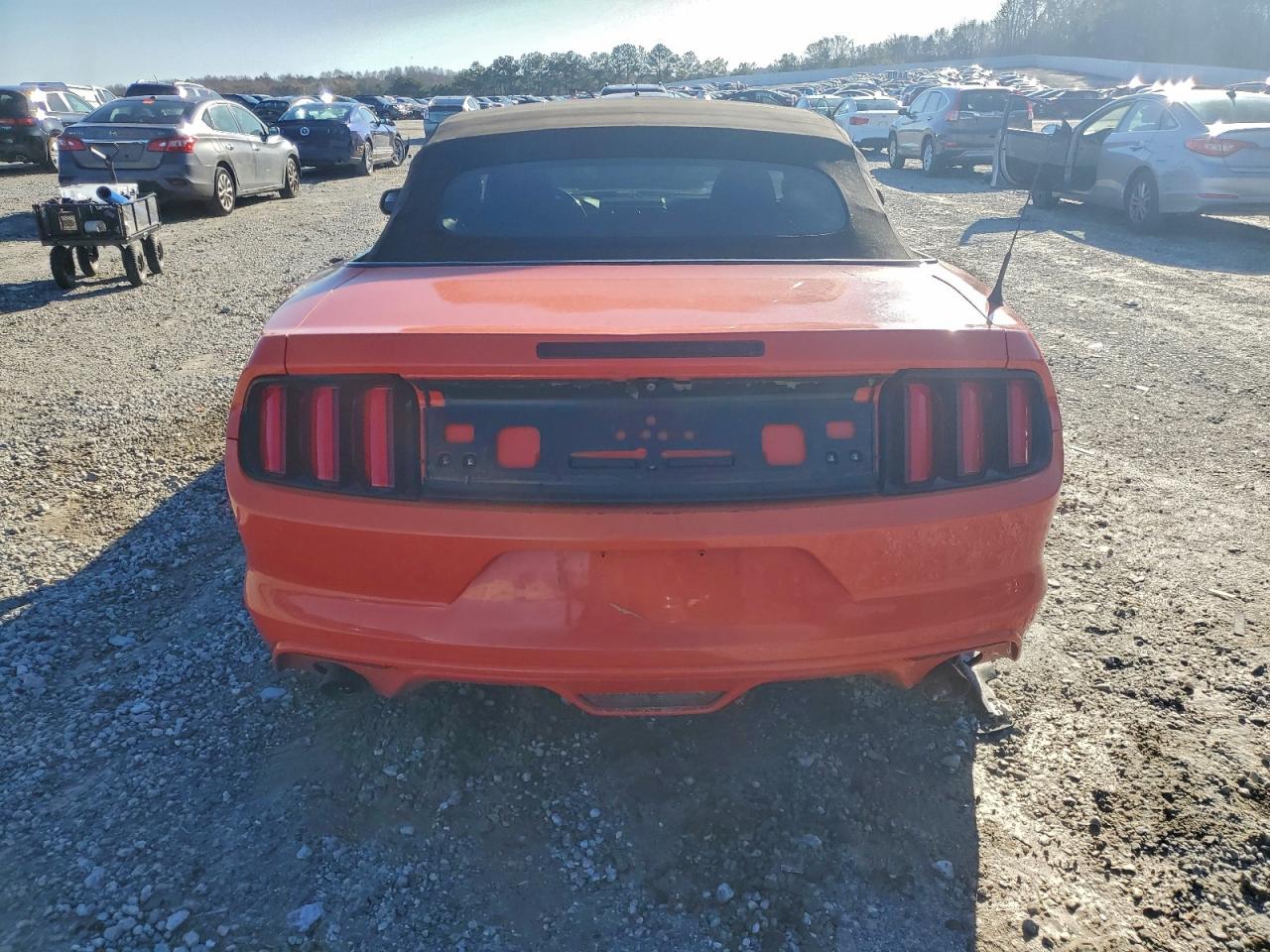2015 Ford Mustang VIN: 1FATP8EM8F5400988 Lot: 97603365